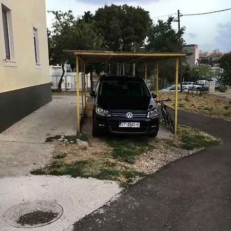 Apartman Mare Apartment *